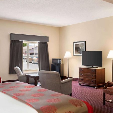 Ramada By Wyndham Pigeon Forge North Hotell Eksteriør bilde