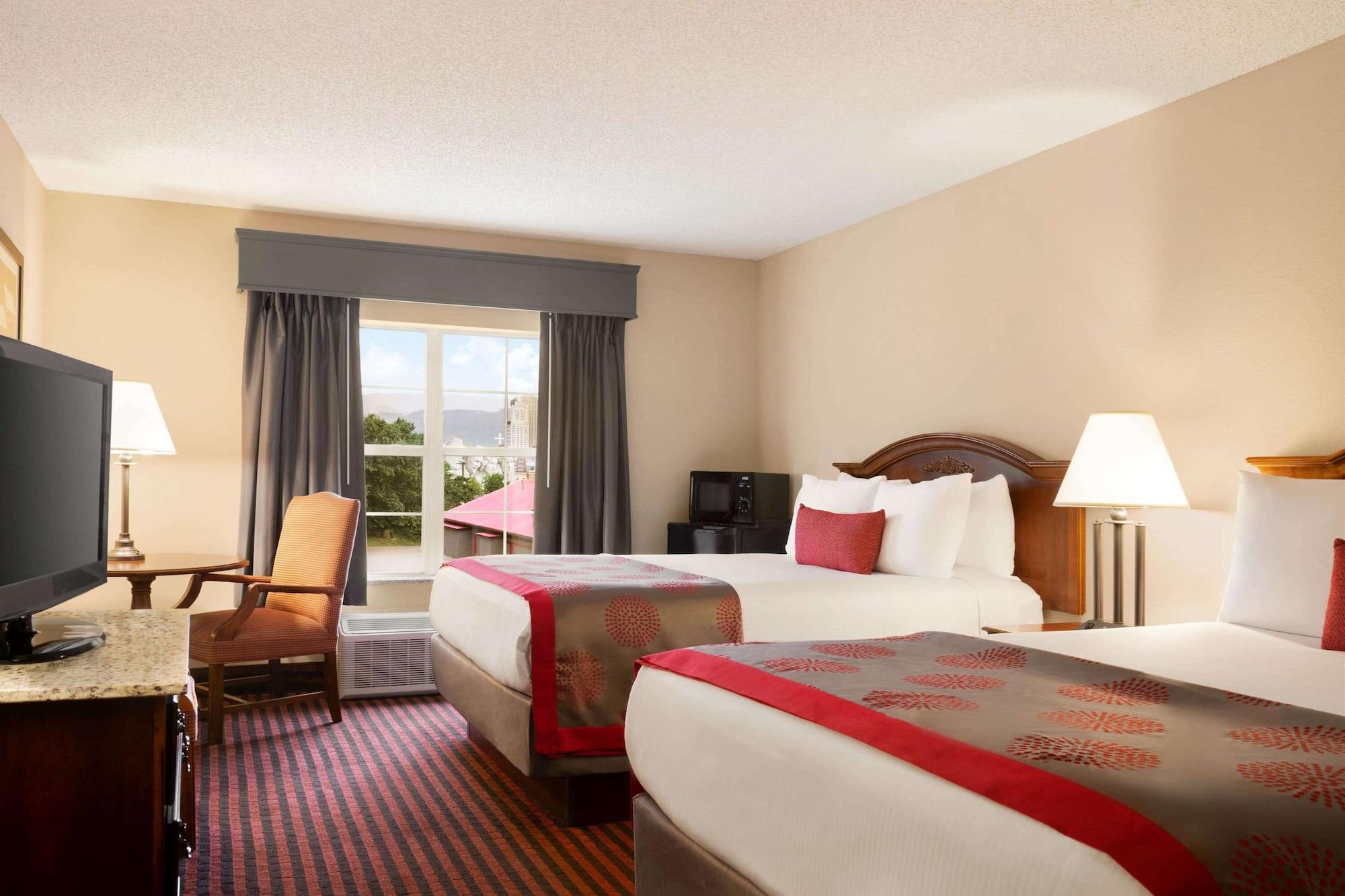 Ramada By Wyndham Pigeon Forge North Hotell Eksteriør bilde