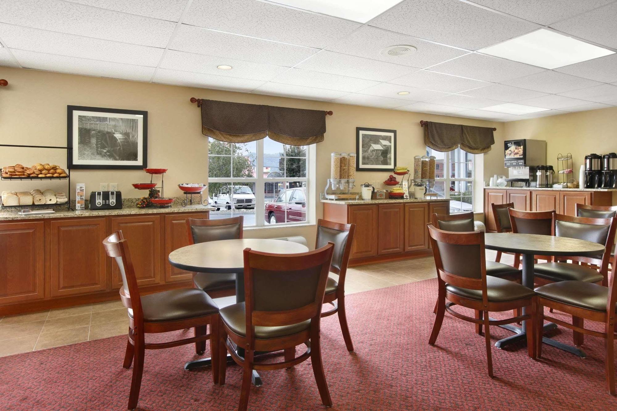 Ramada By Wyndham Pigeon Forge North Hotell Eksteriør bilde